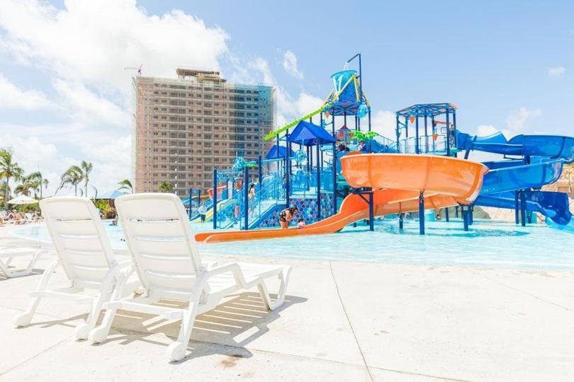 Aqualand Park & Resort Oficial Salinópolis エクステリア 写真