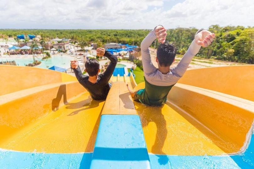 Aqualand Park & Resort Oficial Salinópolis エクステリア 写真
